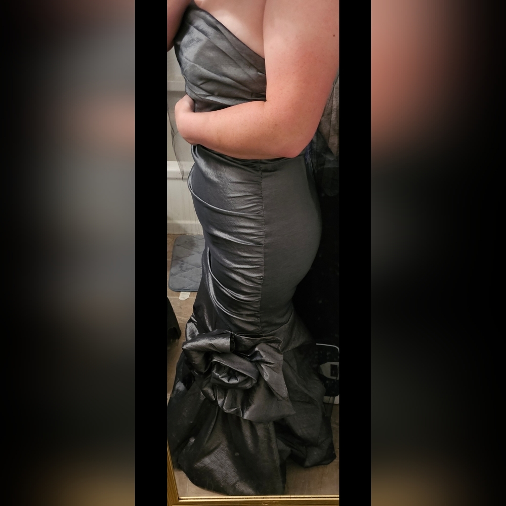 Strapless taffeta mermaid formal prom dress - Picture 3 of 3